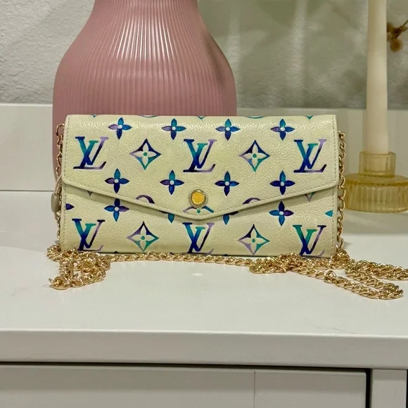 Custom painted Authentic Louis Vuitton - Picture 2 of 5